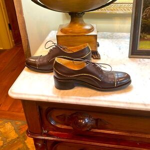 Office of Angela Scott Ms Neale Gently worn  EU 37.5